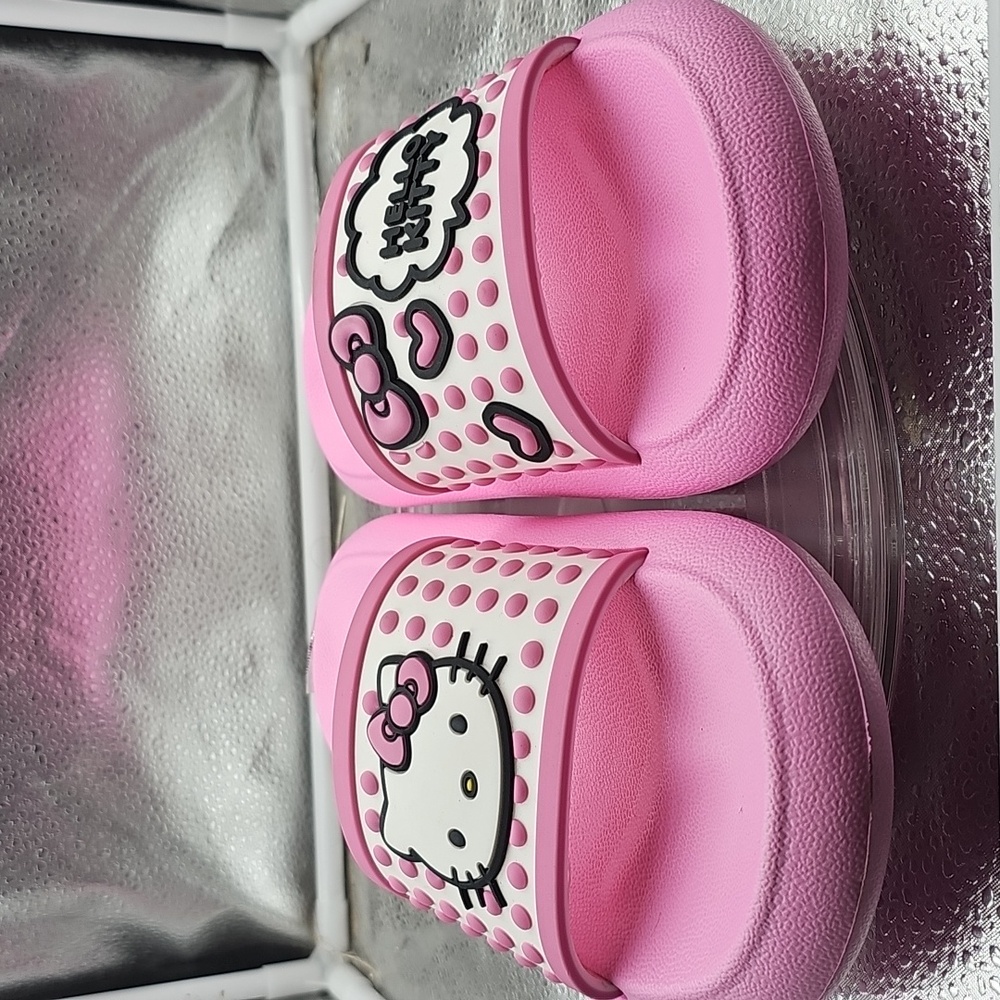 A Girls Pink Slide Hello Kitty Shoes cute